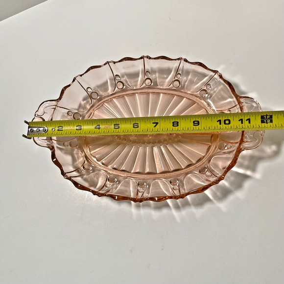 Anchor Hocking Pink Depression Glass Relish Serving Dish Oyster & Pearl Divided - Picture 7 of 9